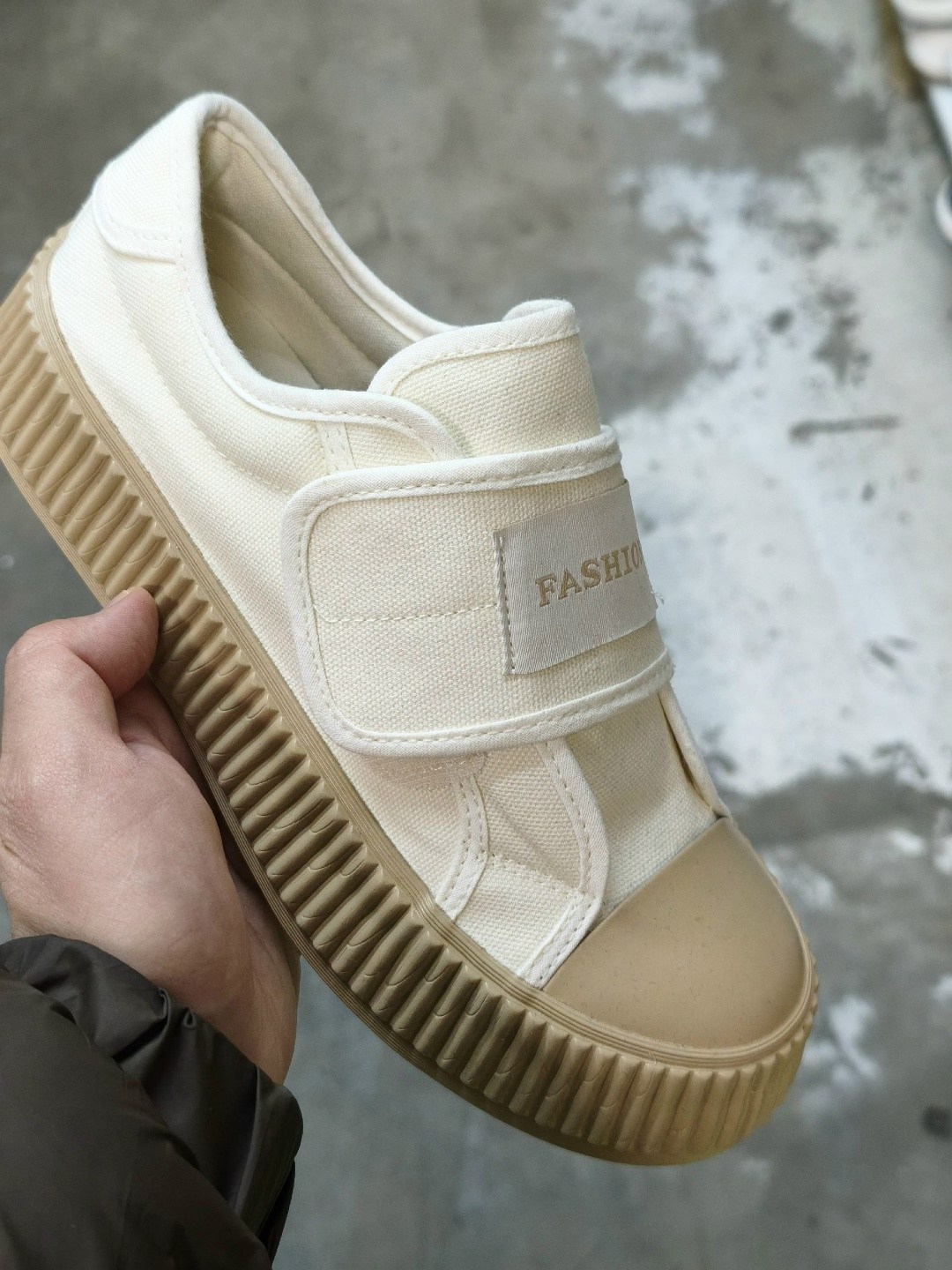 ,кеды maison mihara yasuhiro,maison mihara yasuhiro кроссовки,повседневные кроссовки,парусиновая