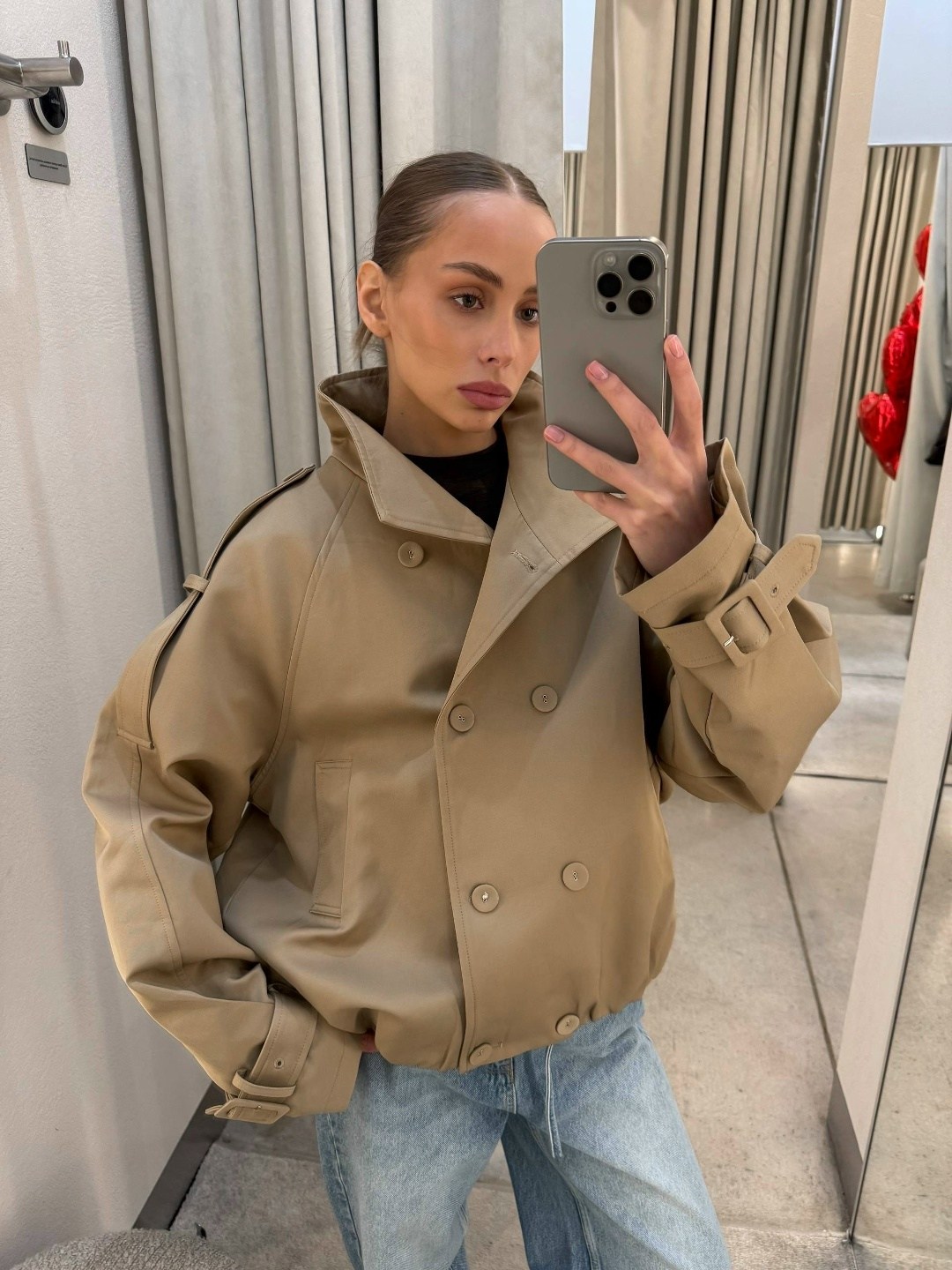 повседневная куртка,куртка свободного кроя,женская куртка,бежевая куртка,куртка