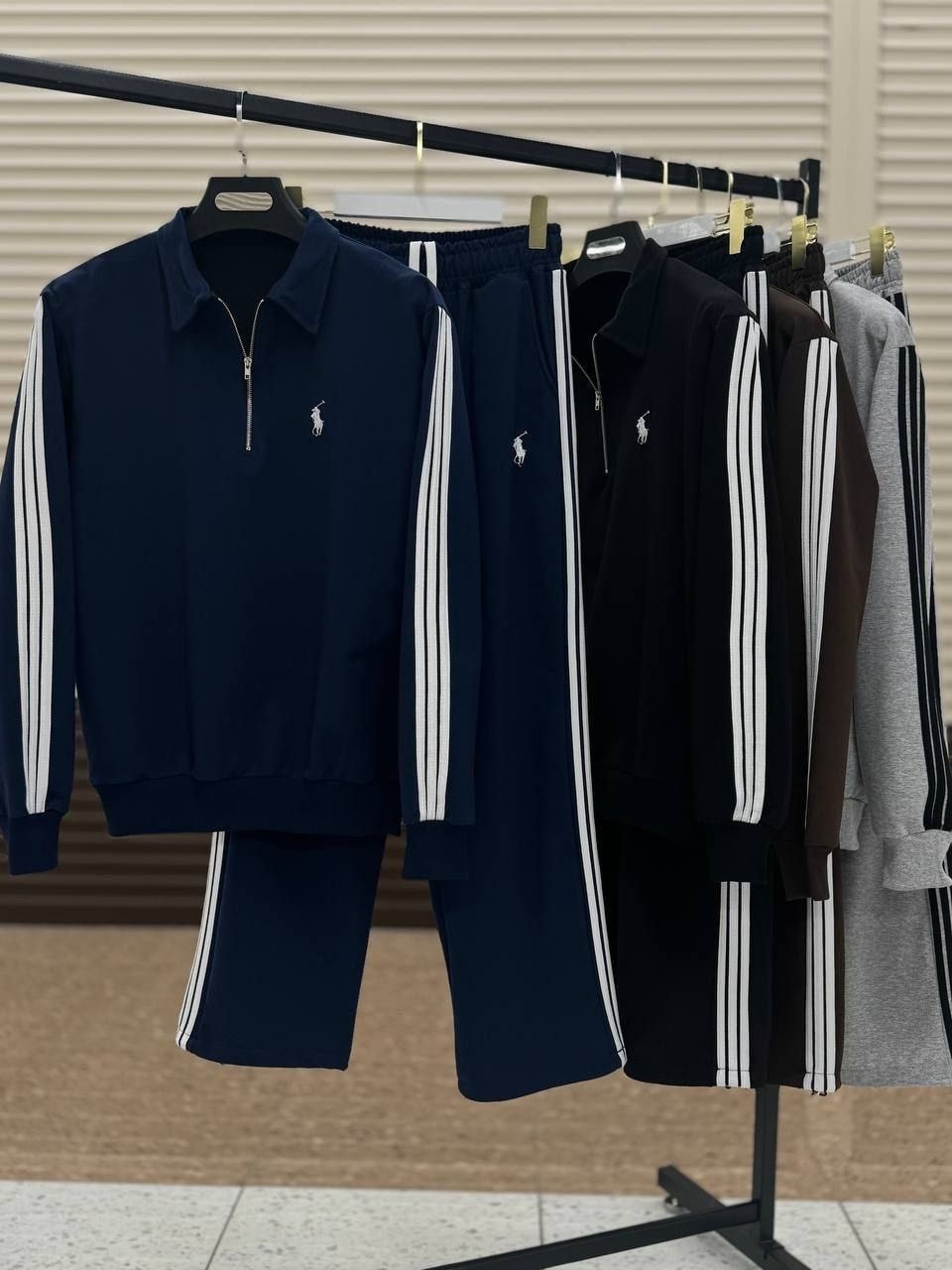 спортивный костюм adidas,костюм адидас,спортивные костюмы адидас,спортивный костюм adidas originals,adidas tracksuit