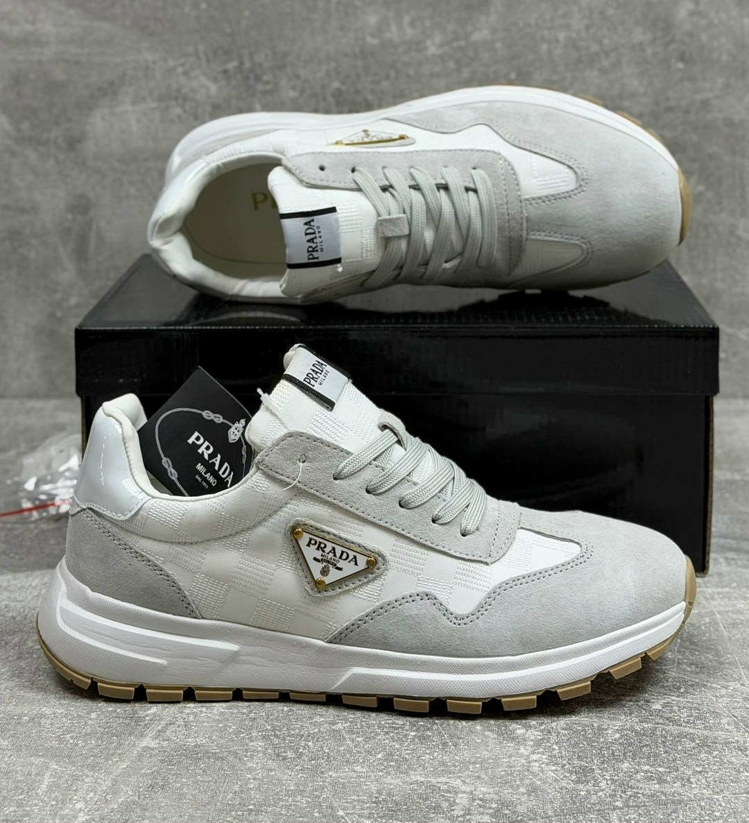 кроссовки prada,,комбинированные кроссовки prada,замшевые кроссовки,брендовые кроссовки