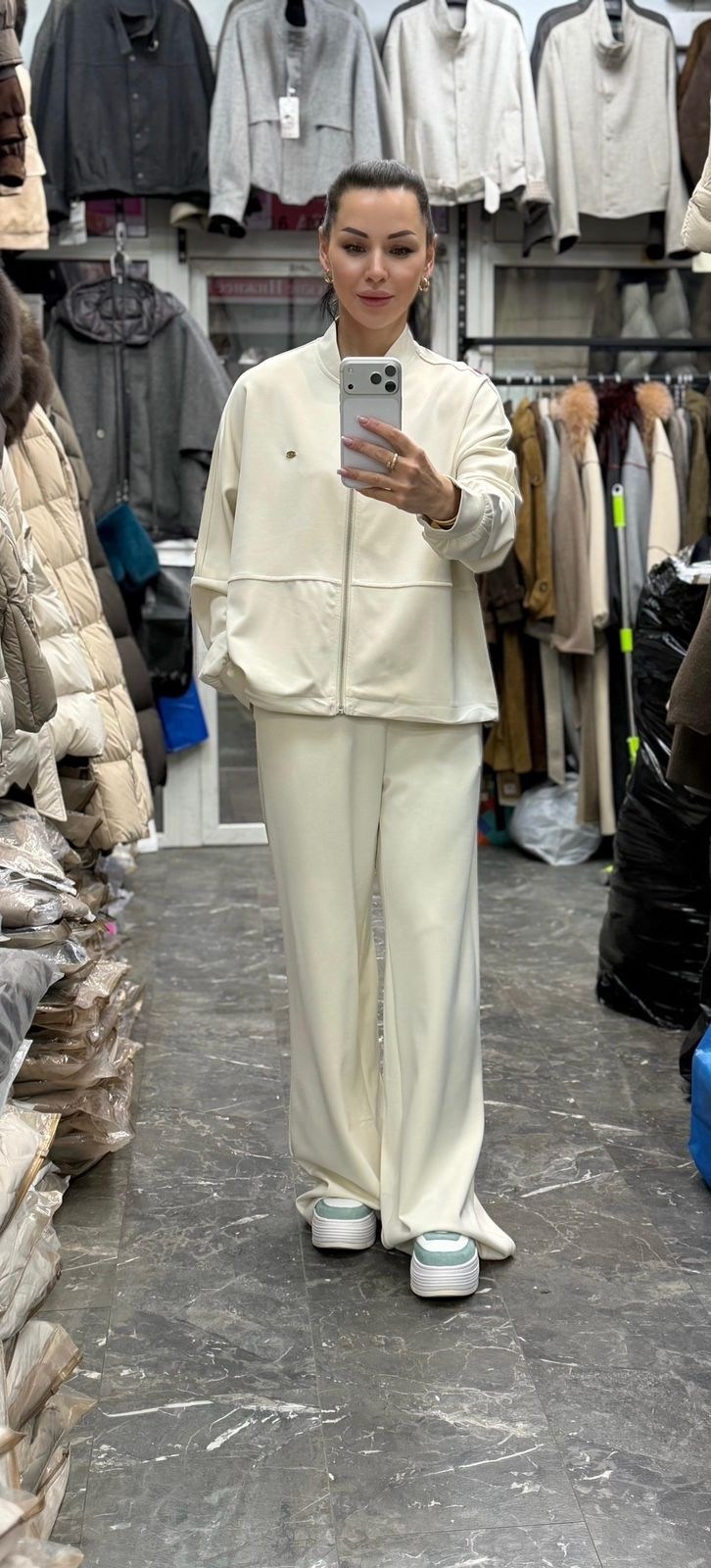 брючный костюм,костюм молочный,костюм спортивный,костюм с брюками,костюм спорт шик