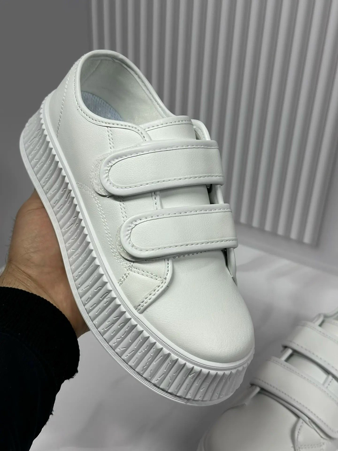 ,кроссовки женскиe,кеды женски, женская кроссовки,женская