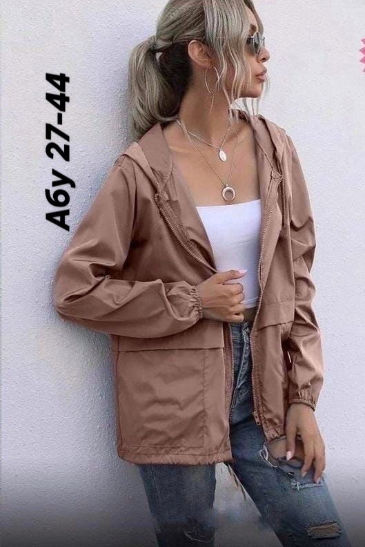 ветровка женская,женская ветровка с капюшоном,куртка женская,ветровка из плащевки женская,легкая куртка