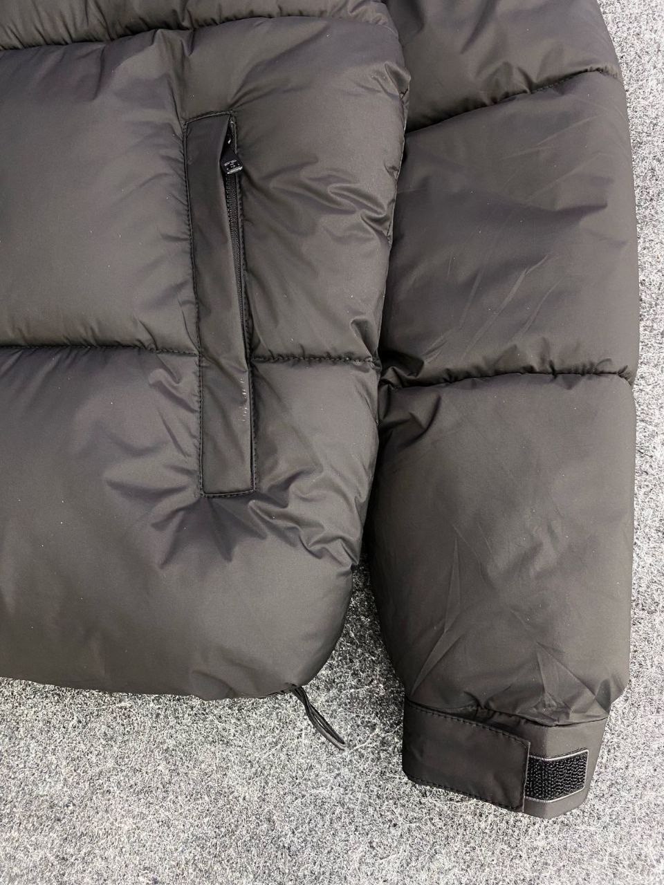 зимняя куртка,пуховик,пуховик nike acg на пуху односторонний,куртка пуховик,пуховики мужские