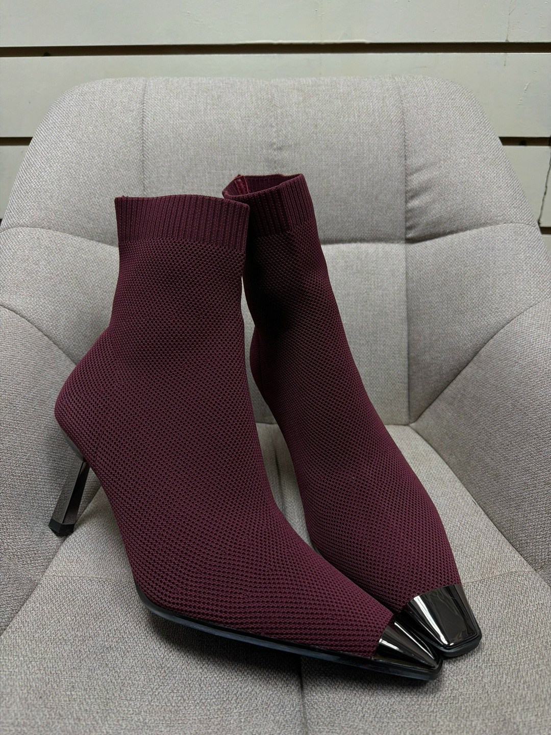 ботильоны женские,женские ботильоны на высоком каблуке с острым носком,женские ботильоны celine,женские ботильоны из натуральной кожи,