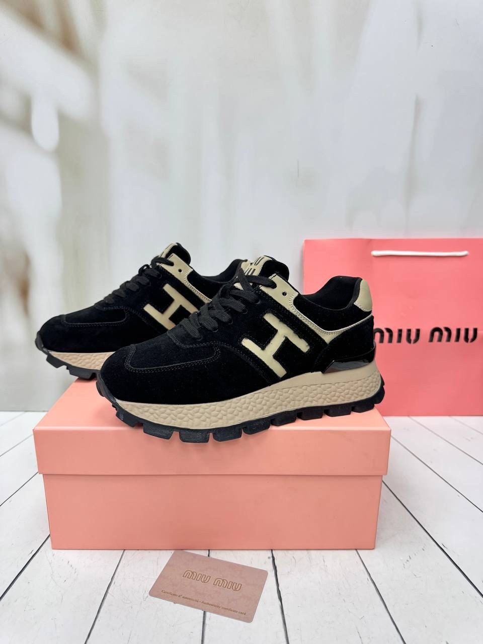 ,кроссовки miu miu на меху,кроссовки new balance,замшевые кроссовки new balance,женские кроссовки