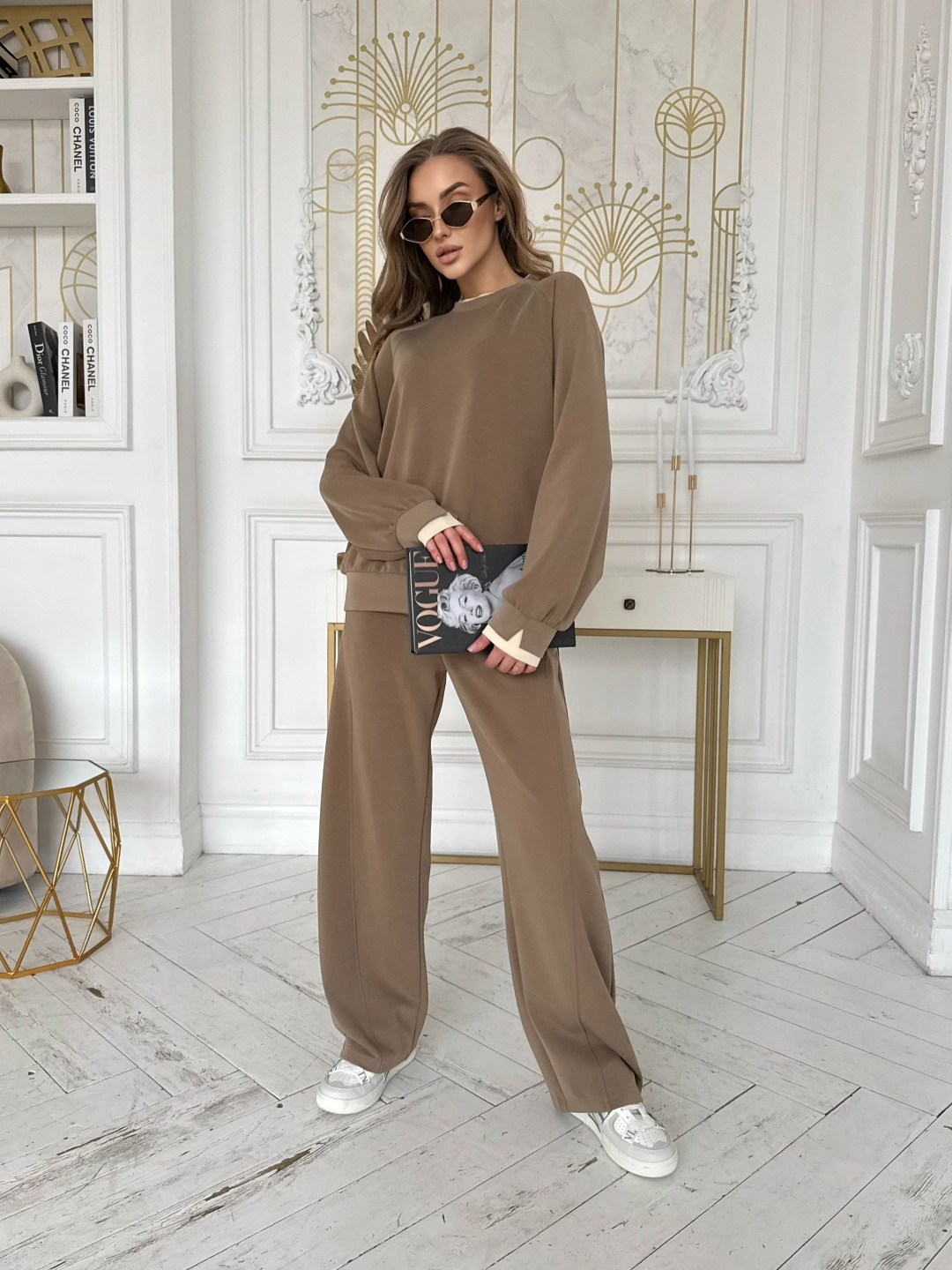 костюм женский с брюками палаццо,костюм брючный,костюм бежевый,трикотажные костюмы,светло-коричневый костюм женский с брюками палаццо