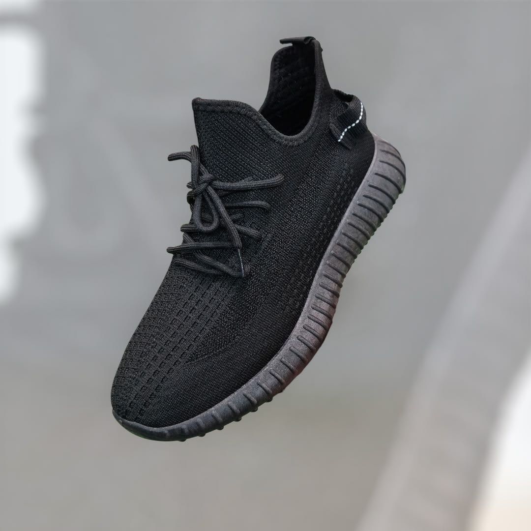 кроссовки мужские yeezy boost 350,,изики кроссовки,кроссовки иззи,кроссовки черные