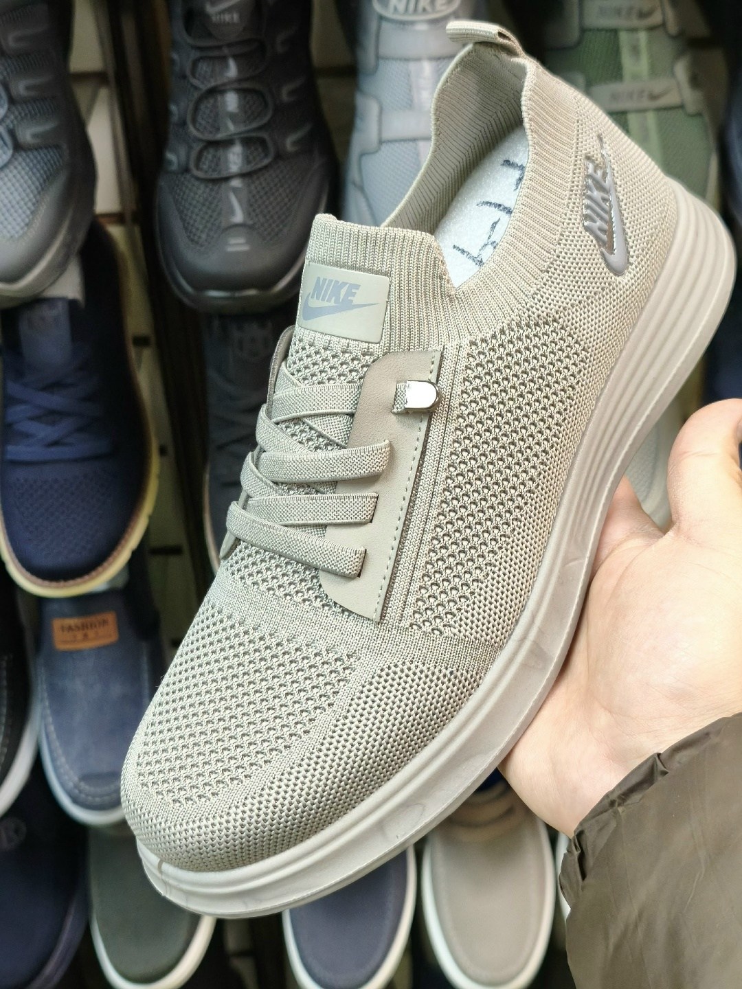 кроссовки,спортивная ,мужская ,слипоны мужские,повседневная