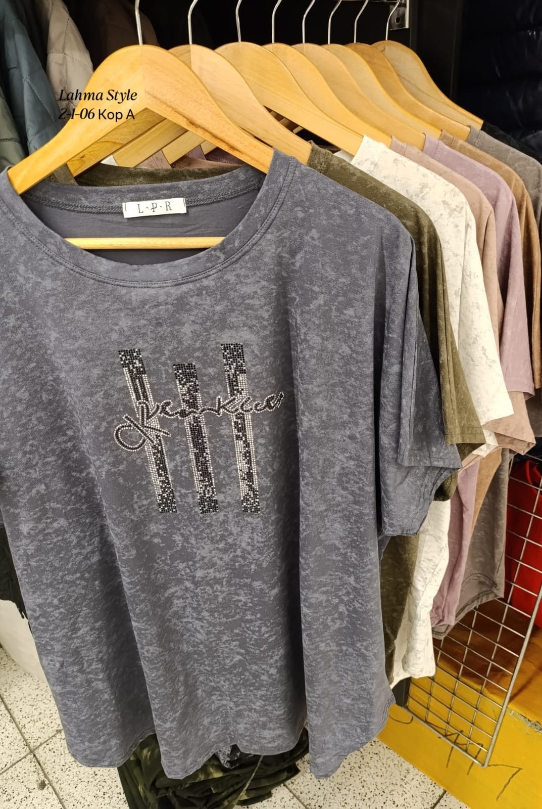 футболки женская,джемпер жен,футболки с принтом,итальянские футболки женские,футболка