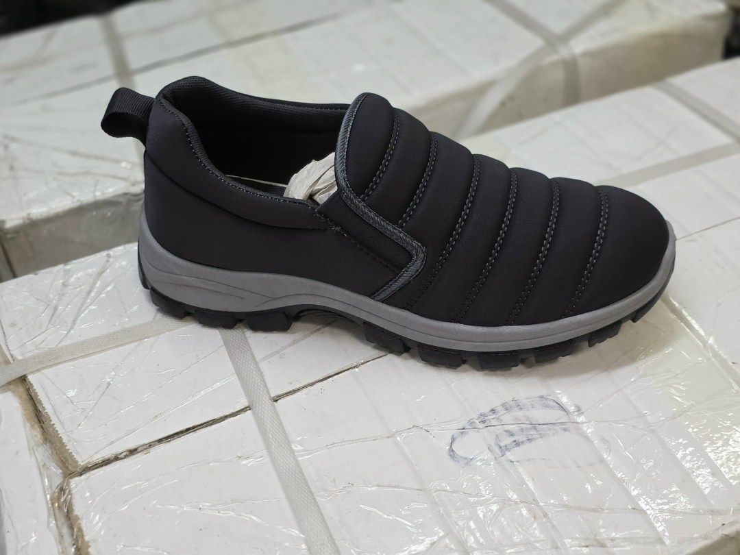 ,ботинки зимние мужские,зимняя  мужская, теплая,мужские зимний кроссовки