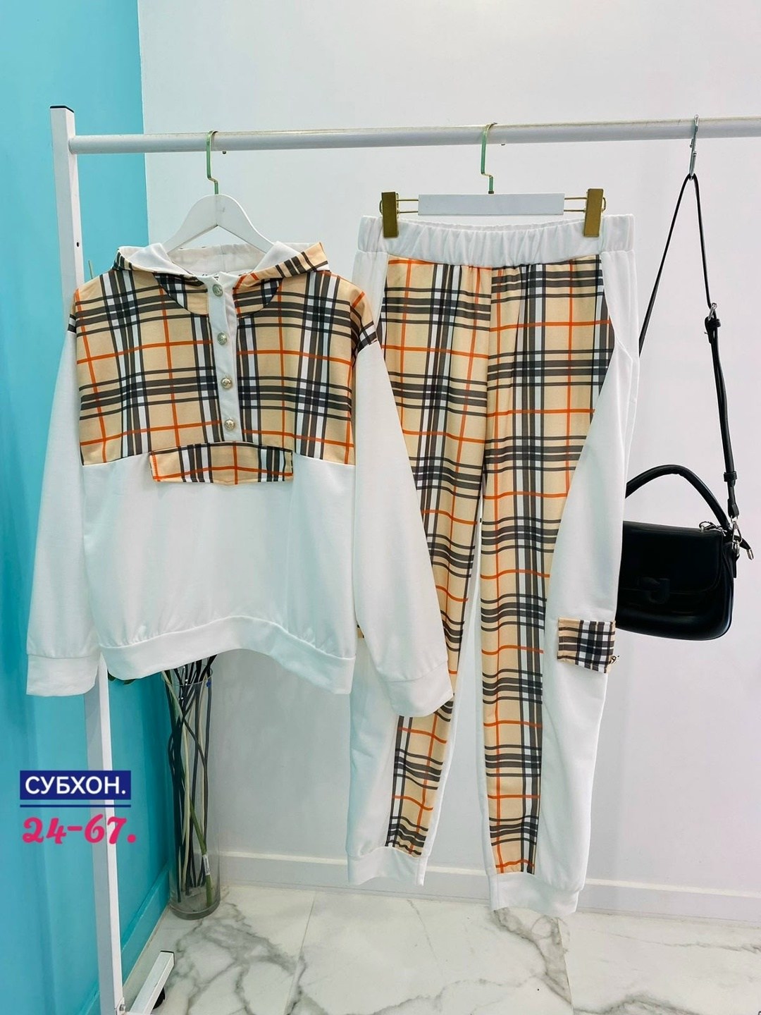 модные костюмы,стильные костюмы,костюм спортивный burberry,повседневный костюм,спортивные костюмы женские