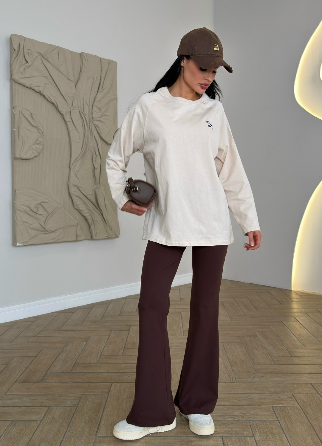 лонгслив оверсайз,женская кофта,бежевый лонгслив,лонгслив женские,трикотажный джемпер