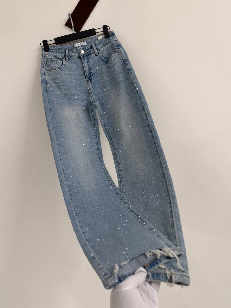 джинсы со стразами,женские джинсы,джинсы со стразами женские,стильные джинсы,модные джинсы