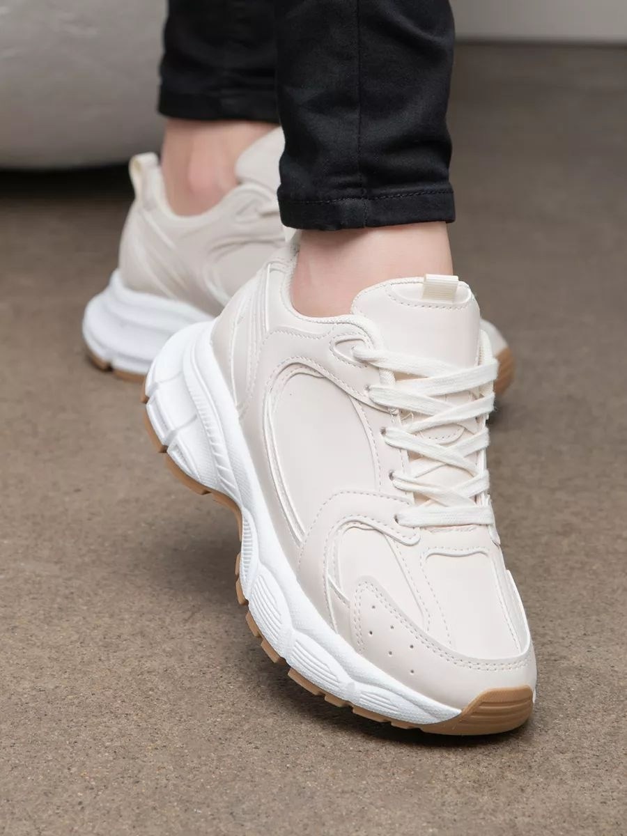 женские кроссовки,массивные кроссовки женские брендовые,кроссовки асос бежевые,кроссовки женские бежевые спортивные на высокой,