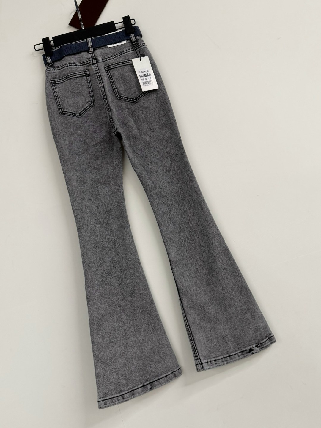 джинсы женские 7007 "однотонные-клеш № 1" серые,джинсы клеш женские,джинсы женские клеш цвет серый,джинсы клёш,джинсы клеш matreshka_love темно-серый