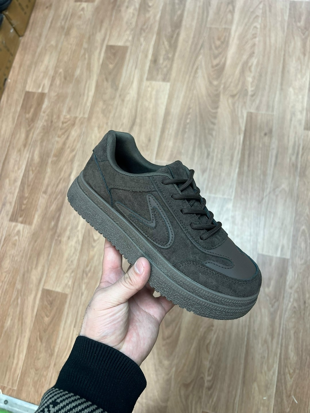 замшевые кроссовки,,nike air force 1,подростковые кроссовки,кроссовки замшевые повседневные