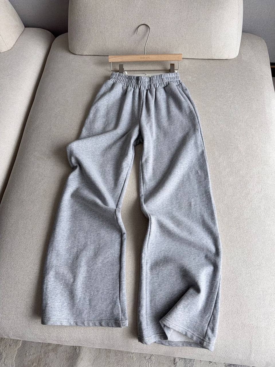 свитшот и брюки,мода стиль,мода модная,городской стиль одежды