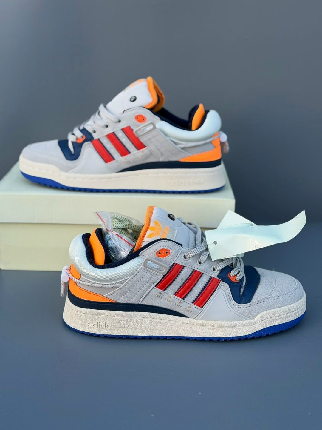 кроссовки adidas campus light bad bunny,адидас кампус голубые,кроссовки bad bunny x adidas campus,кроссовки adidas,