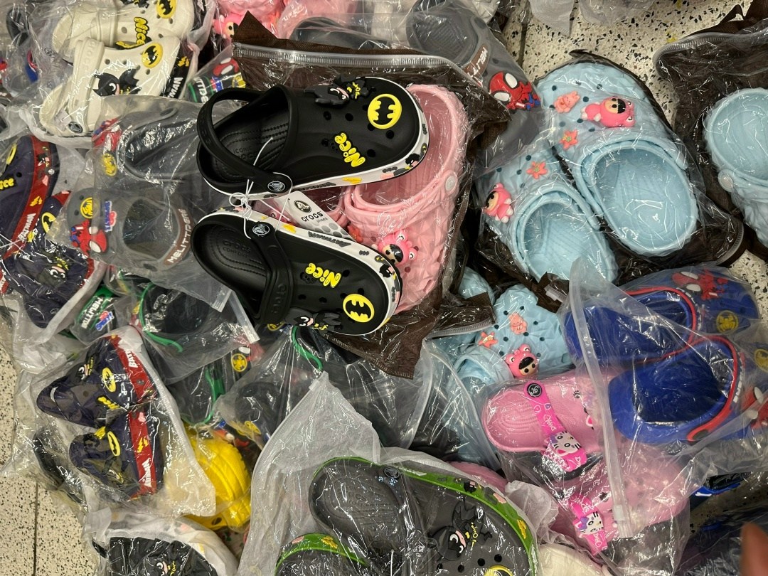 обувь,кроксы детские ,обувь детская,тапки детские,детские шлепанцы