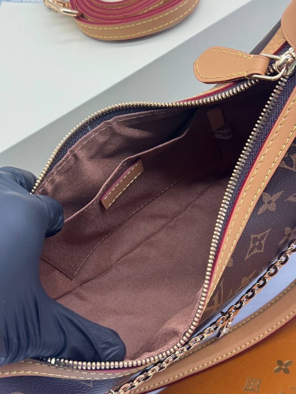 сумка louis vuitton женская,cумка louis vuitton,сумка луи виттон,сумка луи виттон полумесяц,сумка на плечо louis vuitton