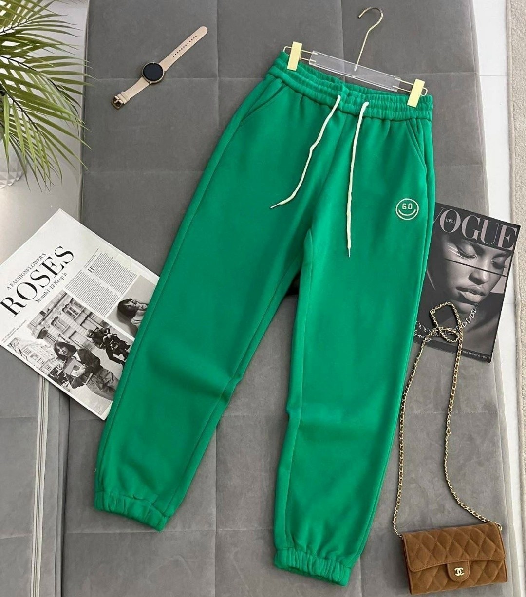 штаны спортивные,женские спортивные штаны,штаны модные,брюки спортивные,брюки спортивные женская