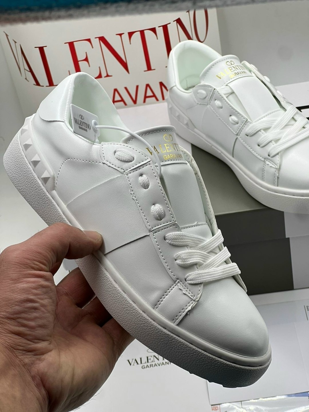 кроссовки valentino,женские кроссовки valentino,valentino женские кожаные кроссовки valentino premium - pink,кеды valentino,кеды valentino garavani женские оригинал