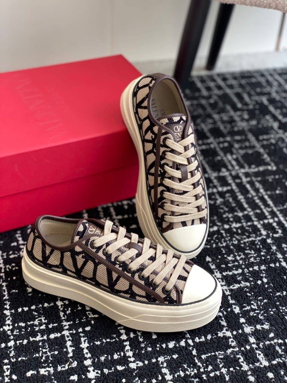 кеды valentino женские,,кеды valentino,кеды диор женские 2026,кеды валентино