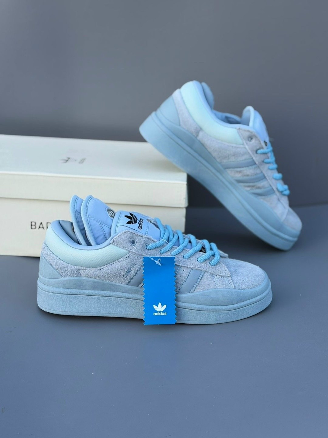 кроссовки adidas campus light bad bunny,адидас кампус голубые,кроссовки bad bunny x adidas campus,кроссовки adidas,