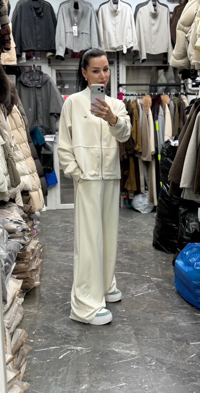 брючный костюм,костюм молочный,костюм спортивный,костюм с брюками,костюм спорт шик