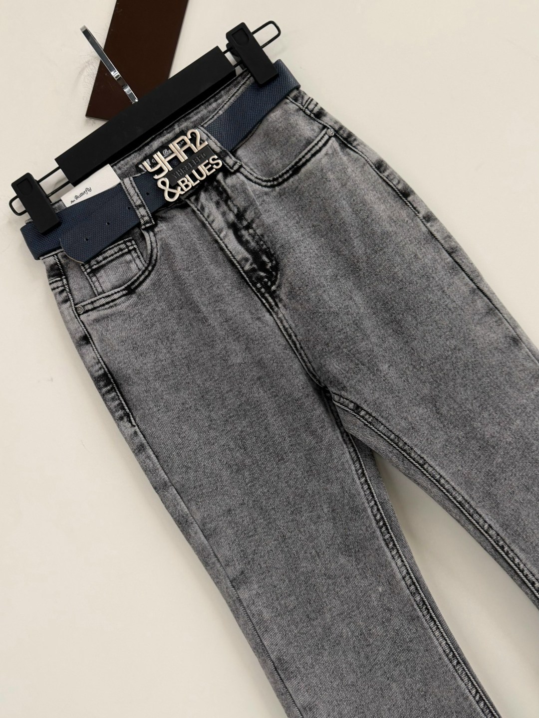 джинсы женские 7007 "однотонные-клеш № 1" серые,джинсы клеш женские,джинсы женские клеш цвет серый,джинсы клёш,джинсы клеш matreshka_love темно-серый