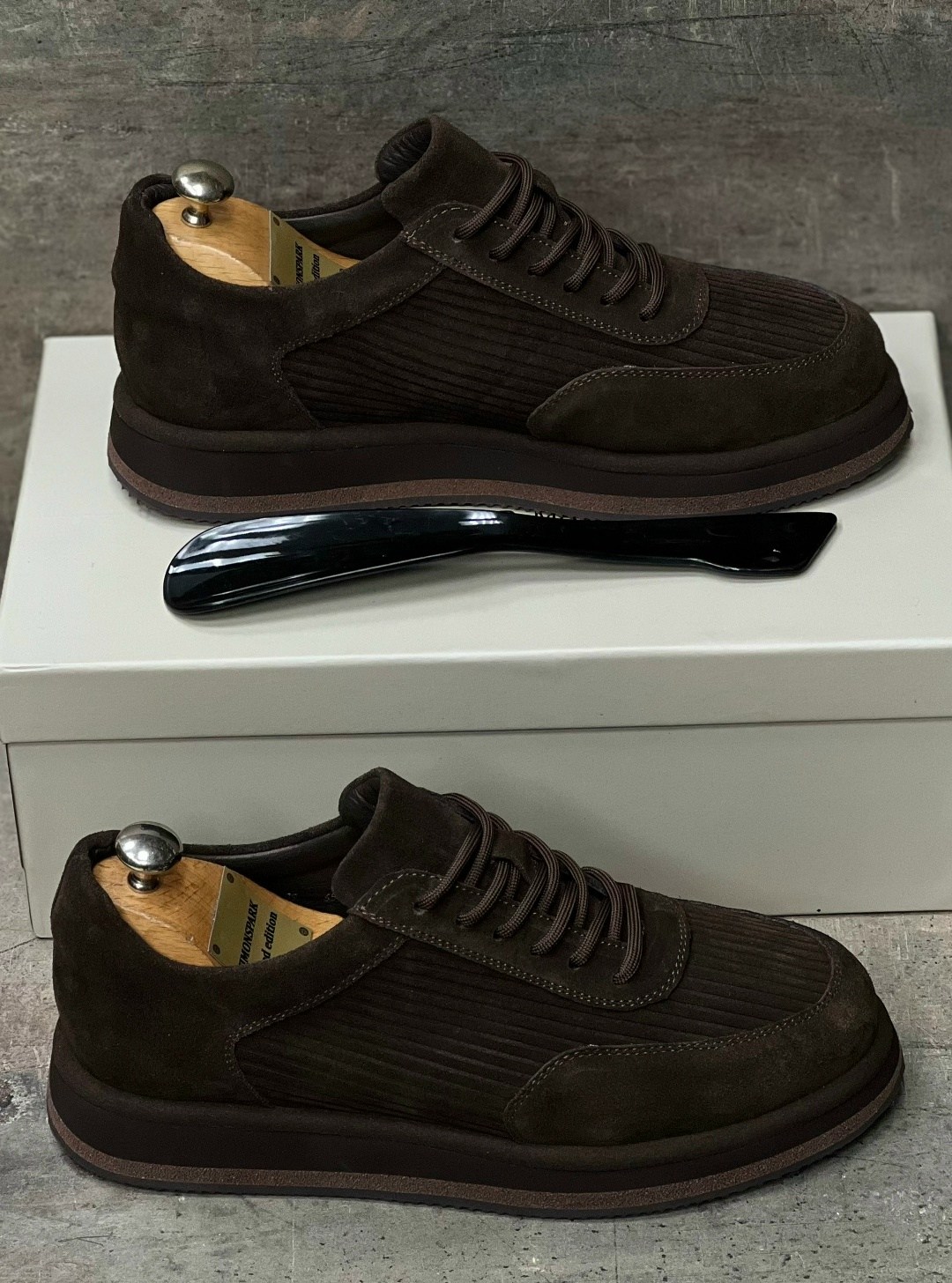 ,замшевые мужские кроссовки,замшевые кроссовки,кеды для мужчин замш,мужская