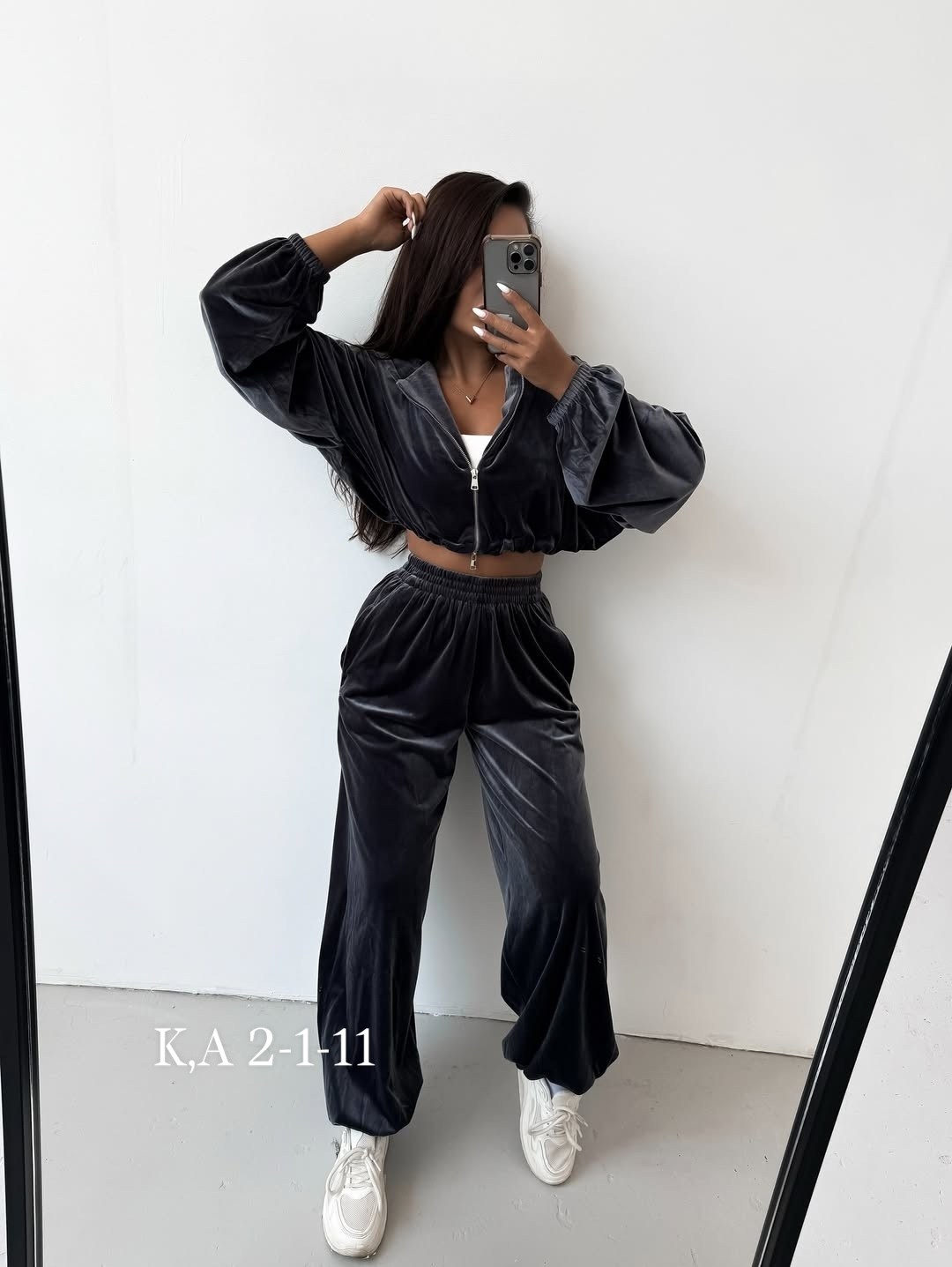 велюровый спортивный костюм,женский велюровый костюм,велюровый костюм тройка,костюм велюровый,велюровый спортивный костюм женский