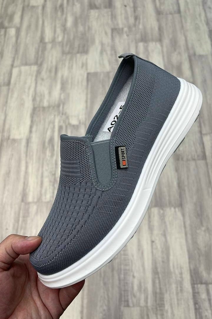 ,повседневная ,спортивная ,слипоны мужские, женская