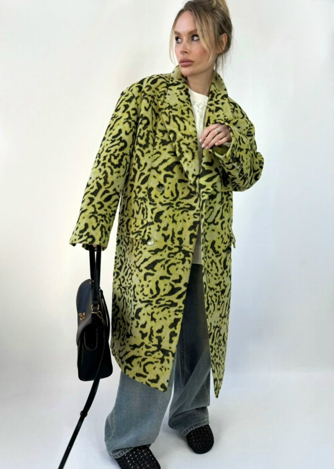 vira plotnikova полупальто бежевый леопард,леопардовое пальто,полупальто,пальто с принтом,шуба пальто