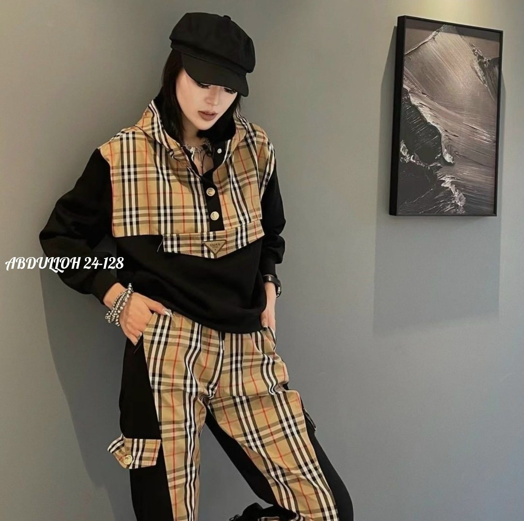 костюм спортивный burberry,модные костюмы,стильные костюмы,костюм спортивный женский,повседневный костюм