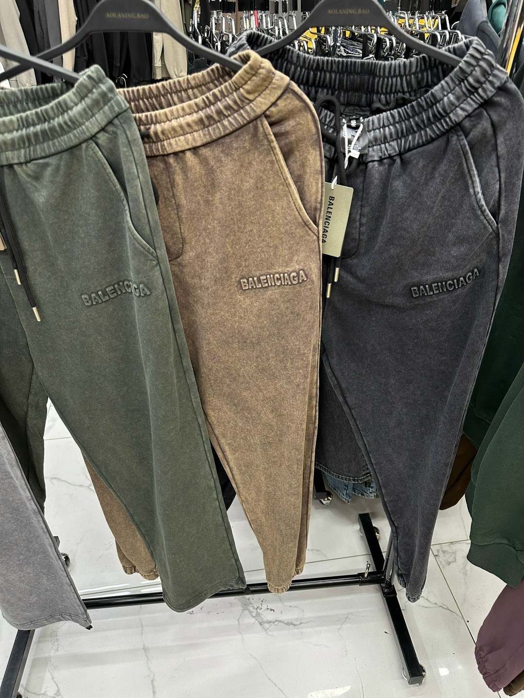 спортивные штаны,спортивные штаны nike мужские,брюки спортивные,мужские спортивные брюки,мужские спортивные штаны