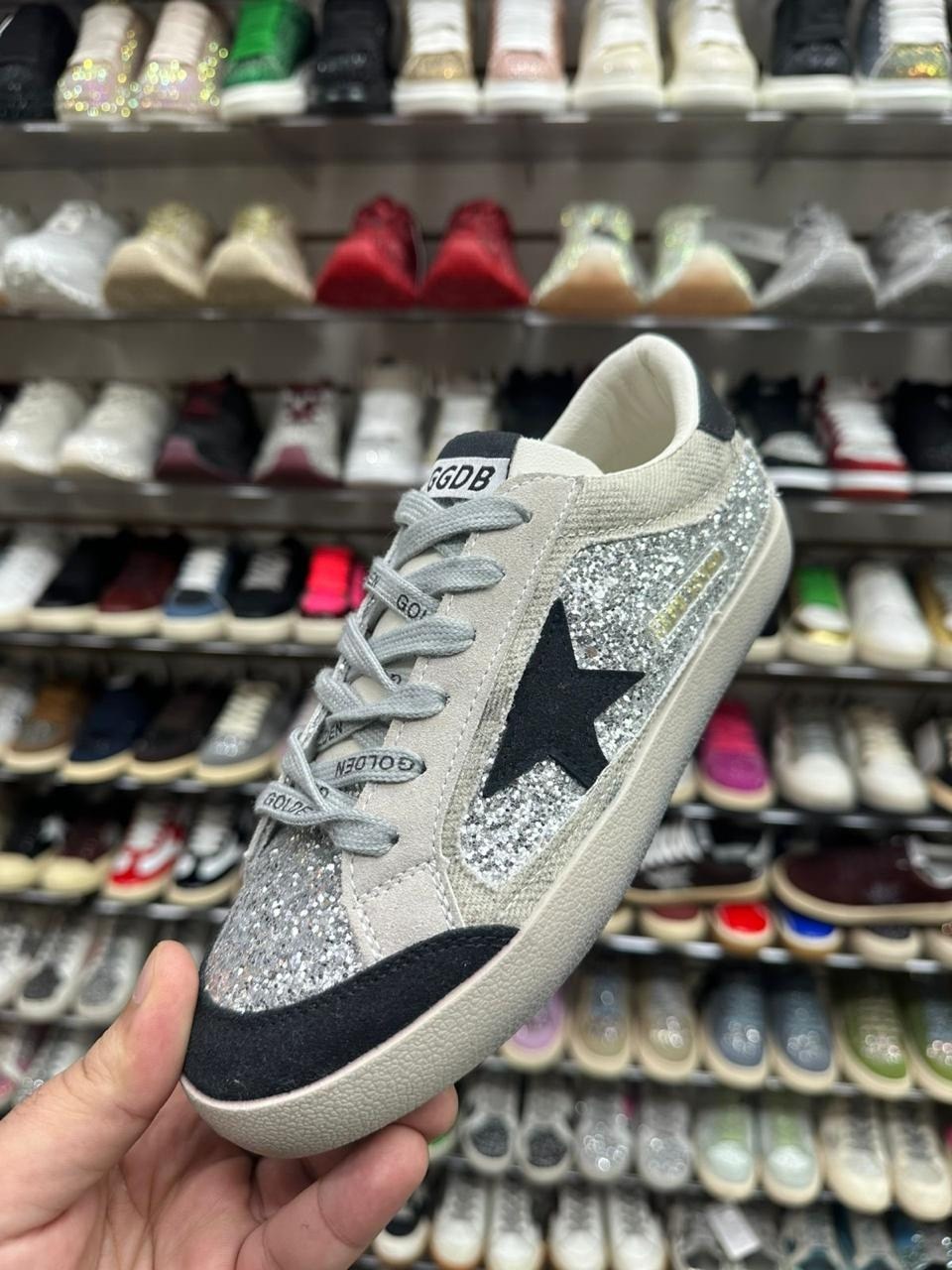 golden goose кеды super-star с блестками серебристый,кеды golden goose женские,,голден гус кеды блестящие,golden goose кеды