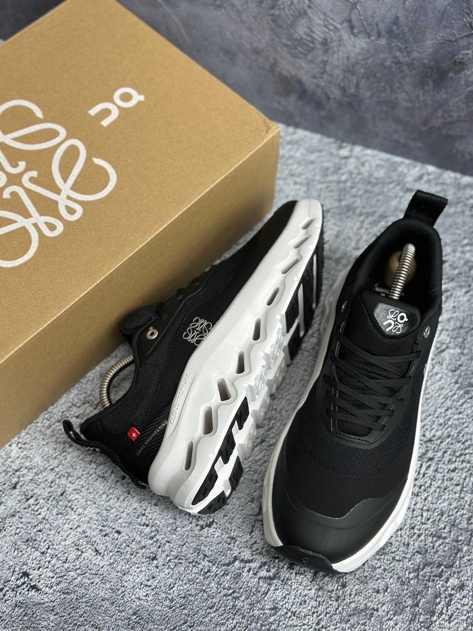 кроссовки cloudtilt 2.0 из коллаборации с loewe on running черный,кроссовки on loewe x cloudtilt 2 черный,кроссовки,on running x loewe cloudtilt 2 "black" sneakers,кроссовки on loewe x wmns cloudtilt