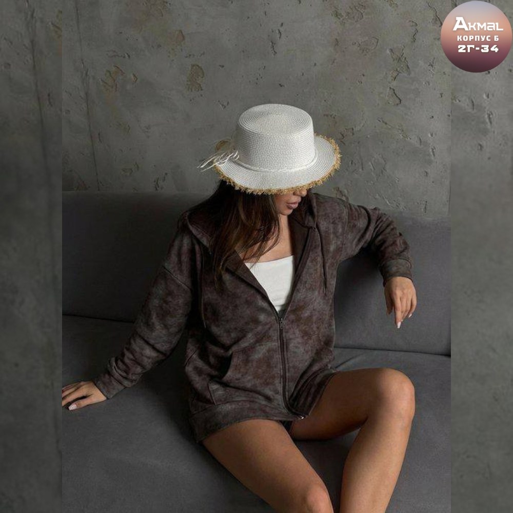 теплый костюм на флисе,женские костюмы,костюм с шортам,костюм,женский костюм с шортами