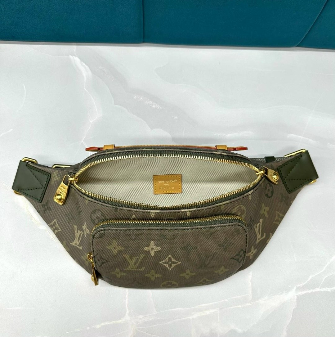 поясная сумка louis vuitton,сумка на пояс louis vuitton,женская поясная сумка louis vuitton bumbag,сумка поясная луи виттон,луи виттон сумка