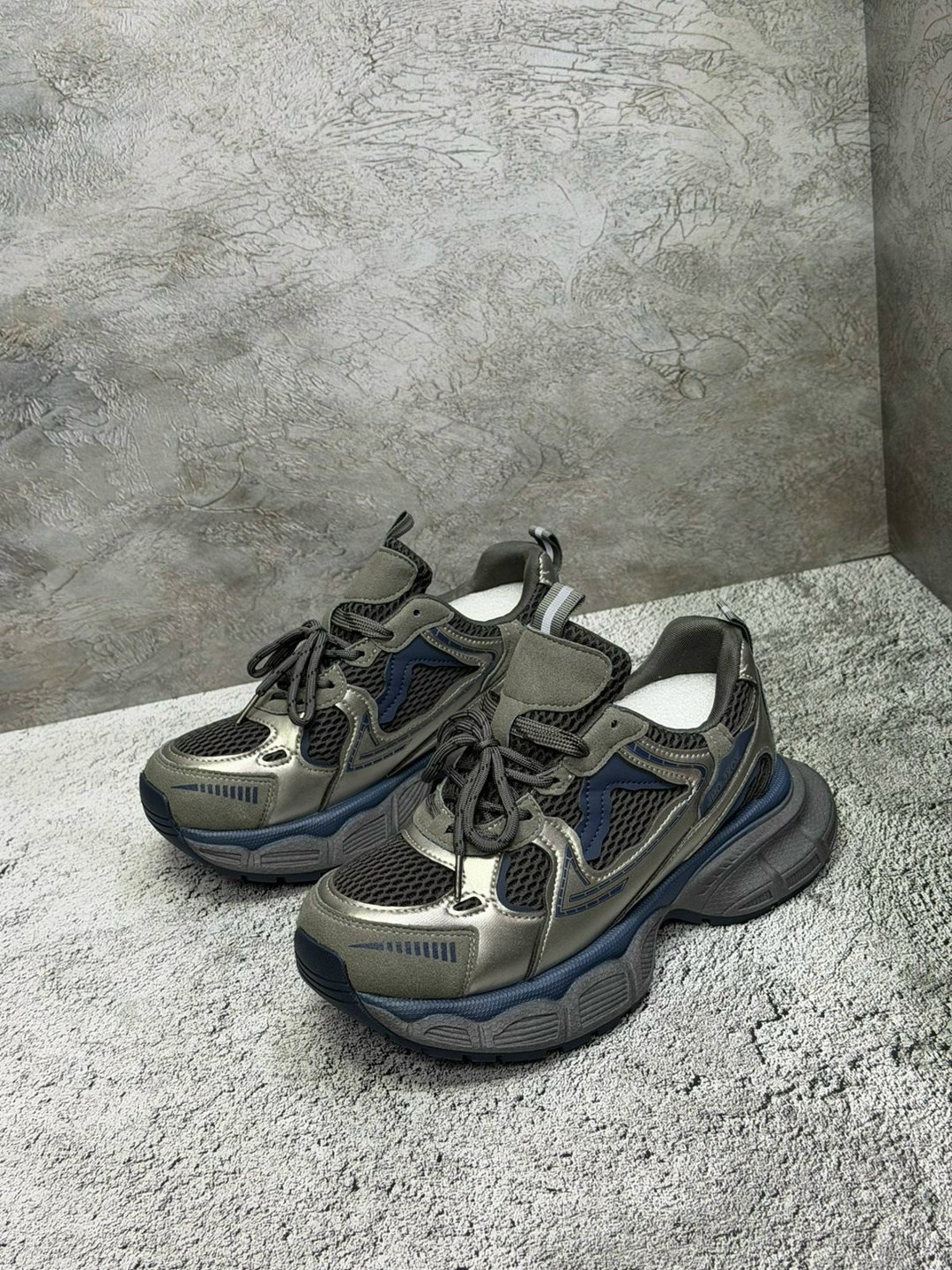 кроссовки,кроссовки женские,,массивные кроссовки,повседневные кроссовки