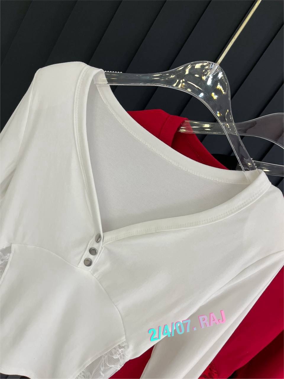 кофта женская,модная кофта,женская кофточка,кофта с цепочкой,кофта свитер женский