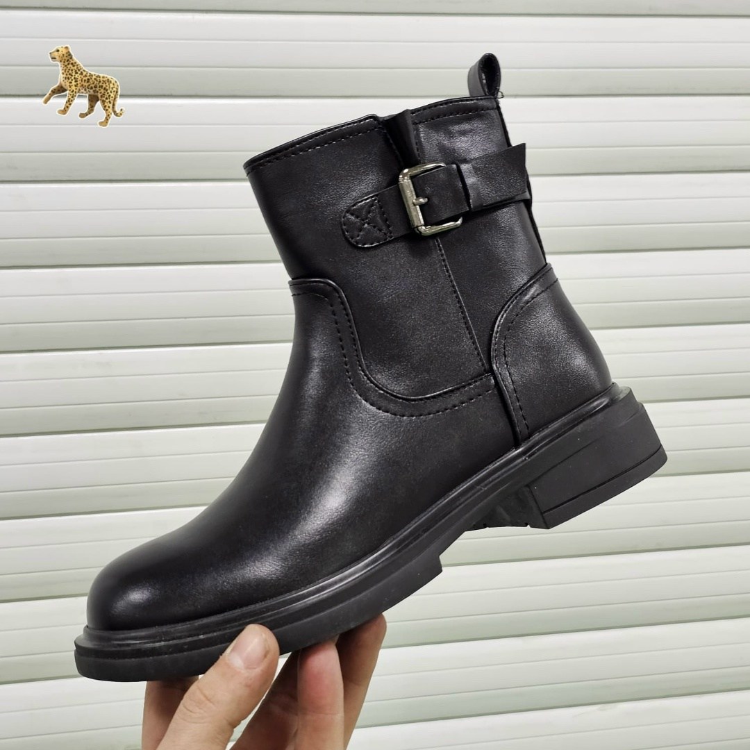 ботинки женские,,женская ,полусапоги,модные ботинки