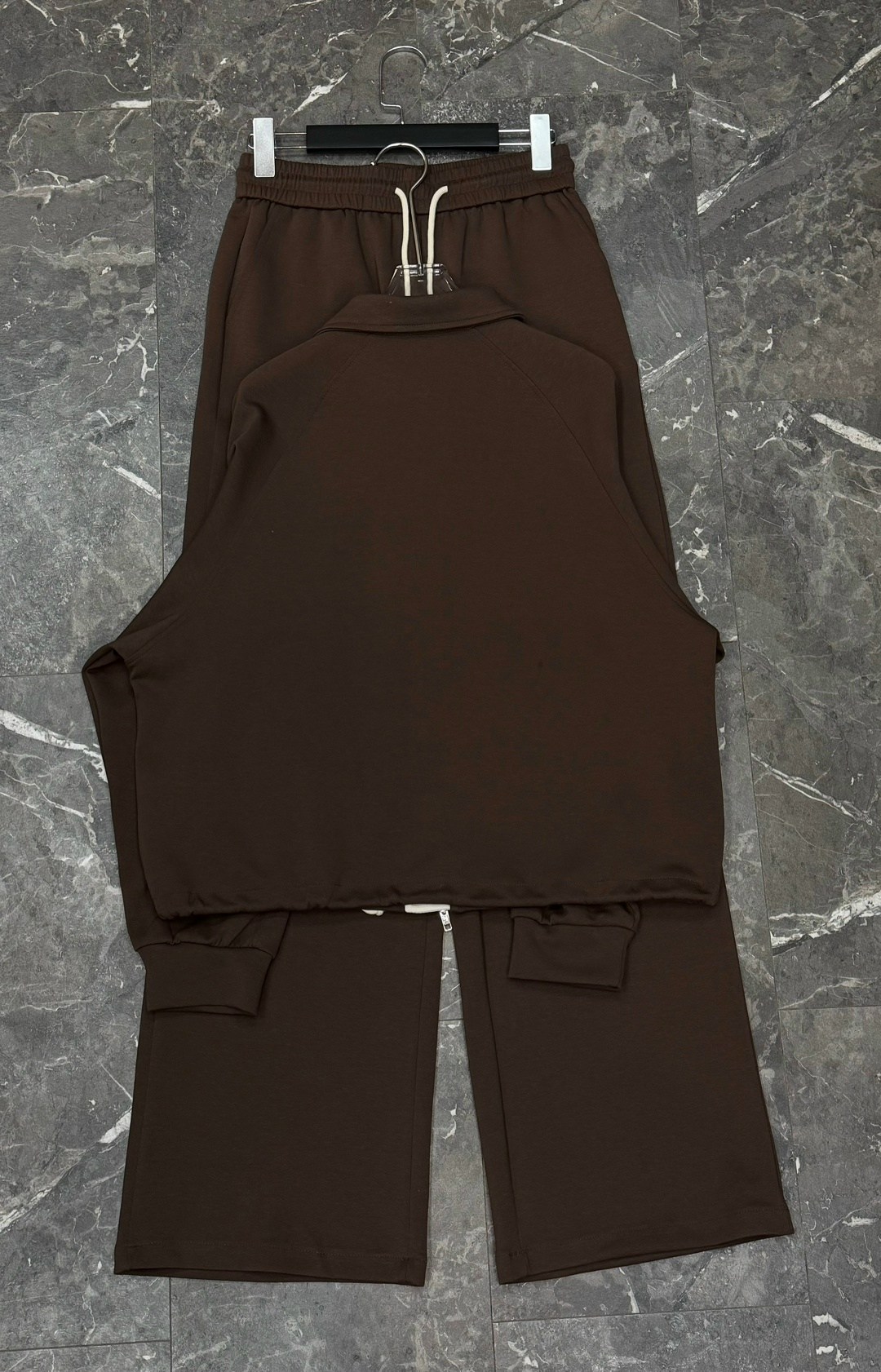 женский трикотажный костюм,костюм трикотажный,женские спортивные костюмы,костюм спортивный на флисе leo.ni цвет светло-серый,спортивный костюм