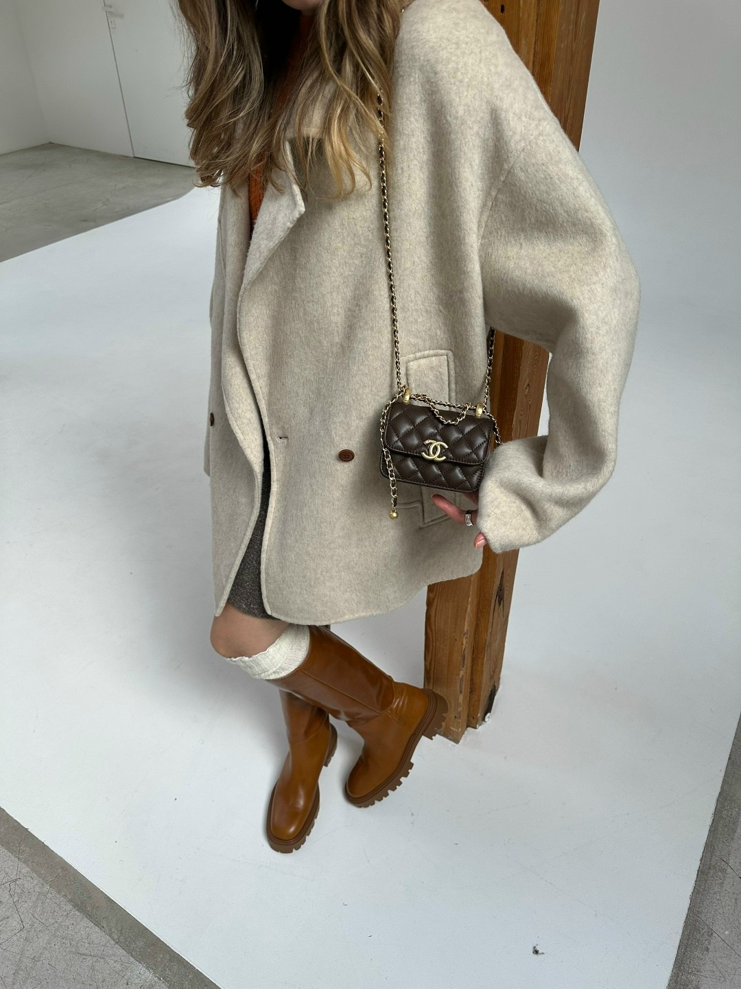 пальто модное,шерстяное пальто,пальто женские,пальто с поясом,пальто с воротником