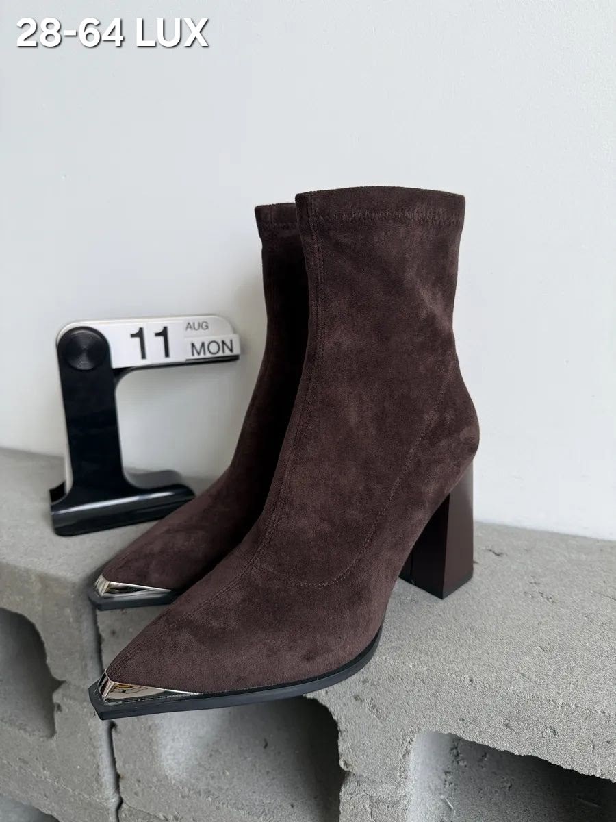 ботильоны женские,ботильоны модные,женские ботильоны с острым носком,,короткие сапоги