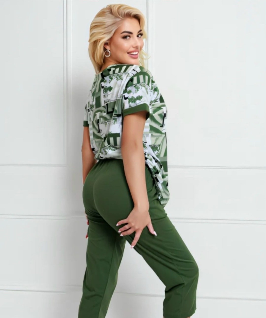 костюм женский,костюм с бриджами,костюм с брюками,домашний костюм женский,женский костюм с бриджами