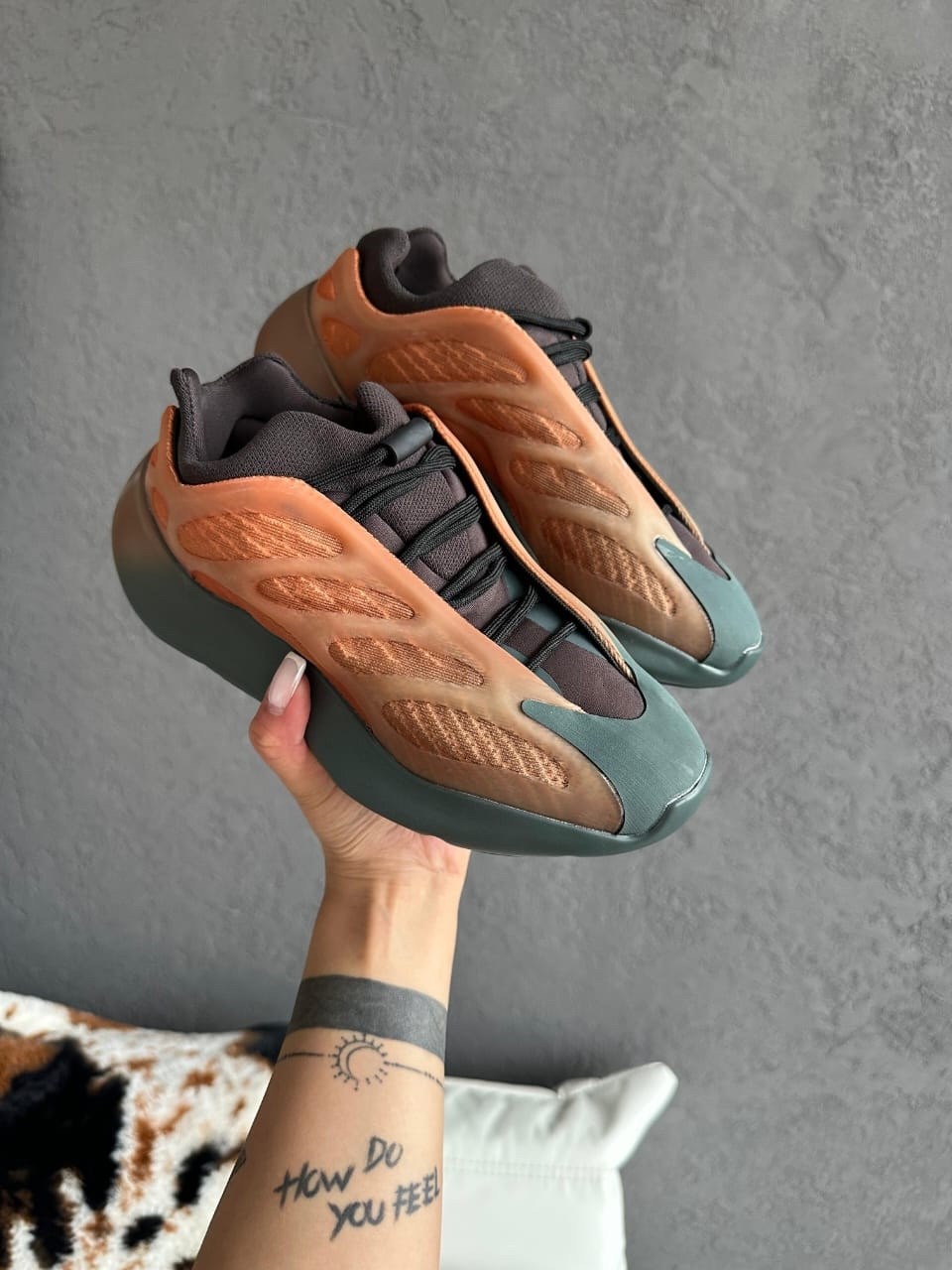 adidas yeezy boost 700 v 3,yeezy 700 v3 copper fade,кроссовки adidas yeezy 700 v3 copper fade,кроссовки adidas yeezy boost 700,adidas yeezy boost 700