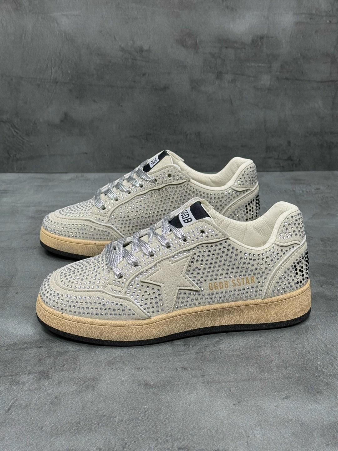 кроссовки golden goose,golden goose кеды ball star с блестками белый,кеды golden goose,,низкие кеды ball-star glitter golden goose